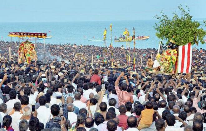 Top 5 Reasons to Visit Tiruchendur During Skanda Sashti 2025